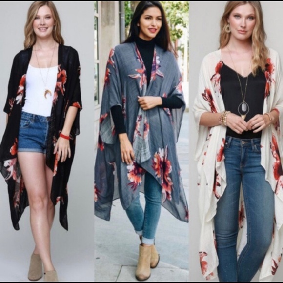 Cream Floral Kimono - Picture 3 of 3